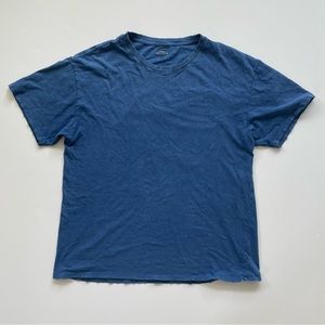 BDG urban Men’s Distressed Tshirt
